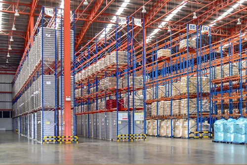 E-commerce fulfillment center