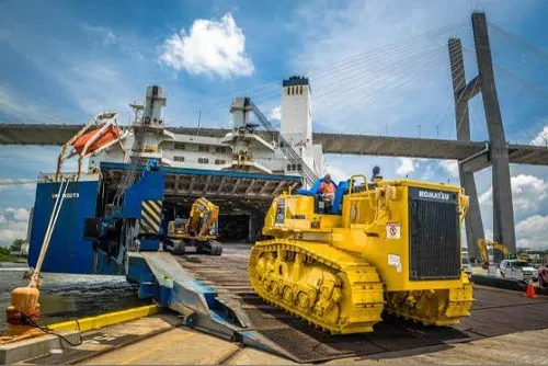 Mining and construction machinery transport